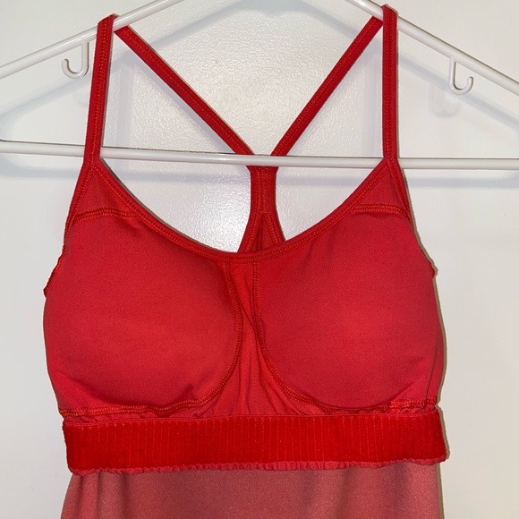 Nike dri-fit workout tank - Picture 6 of 10